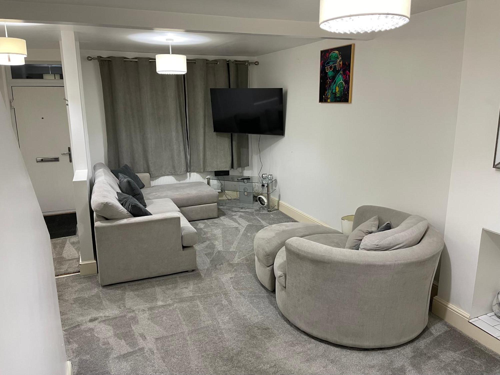 Welcome Rooms 54 Суиндон Экстерьер фото
